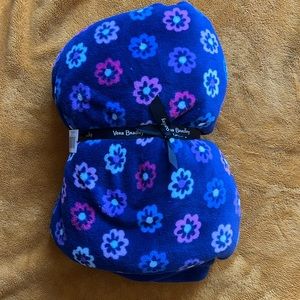 Vera Bradley Throw Blanket. New with tags.